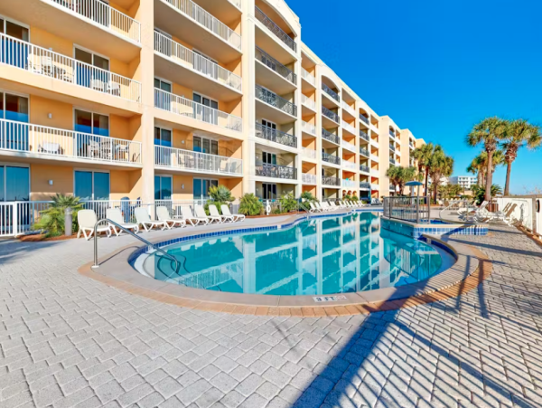 Gulf Front Condo with 4 Bedrooms in Fort Walton Beach